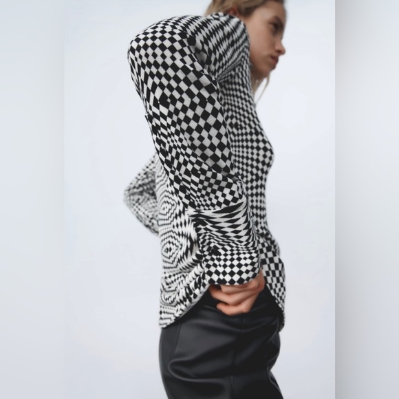 NWT Zara Black & Off-White Whimsical Geometric Y2K Inspired Collared Button-Down - Picture 10 of 15